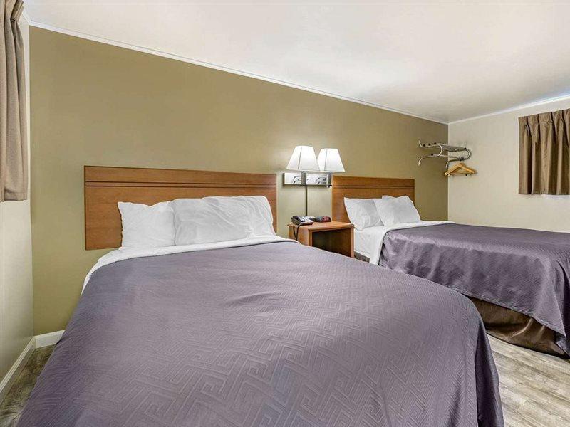 Econo I-99 Lodge