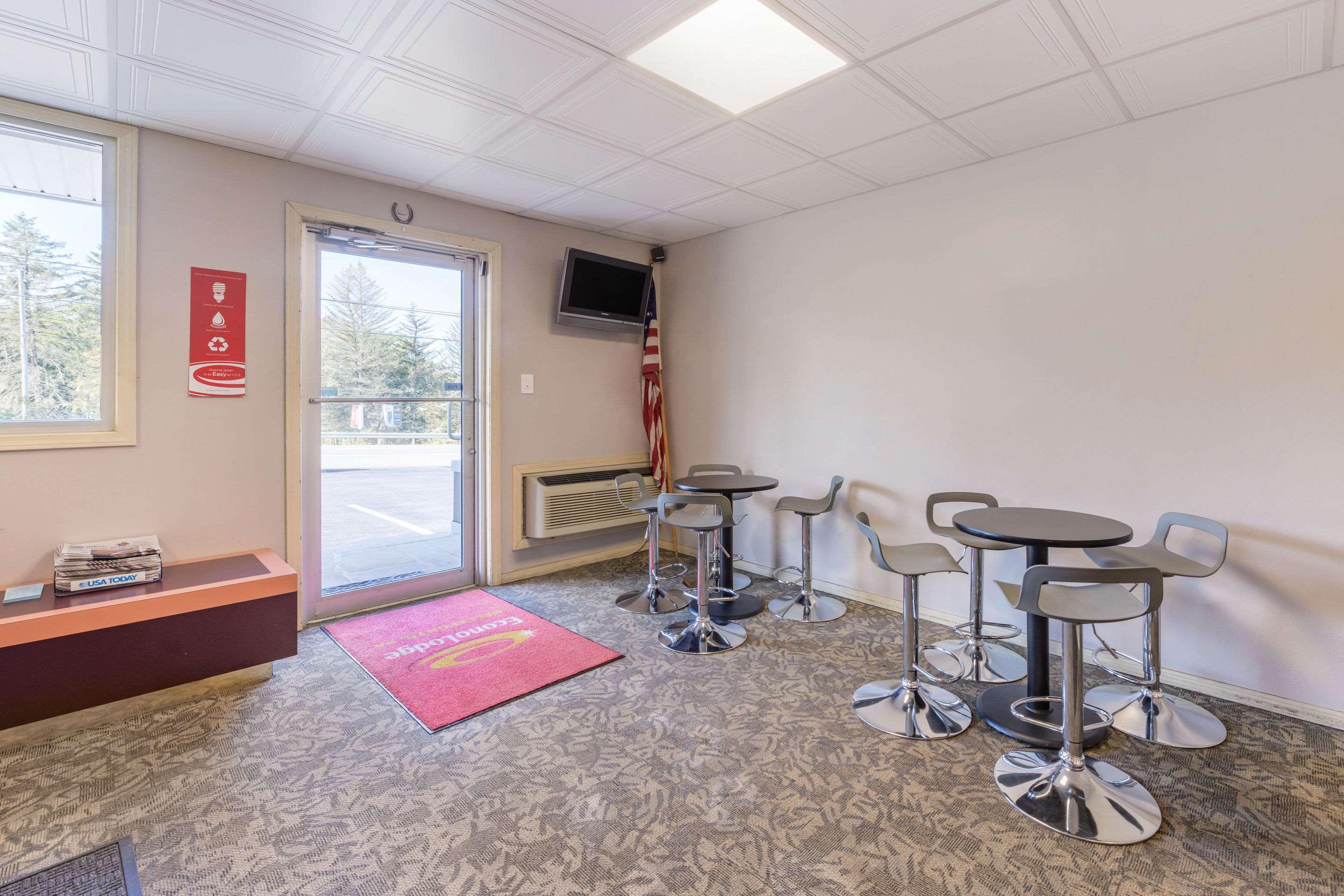 Econo I-99 Lodge *
