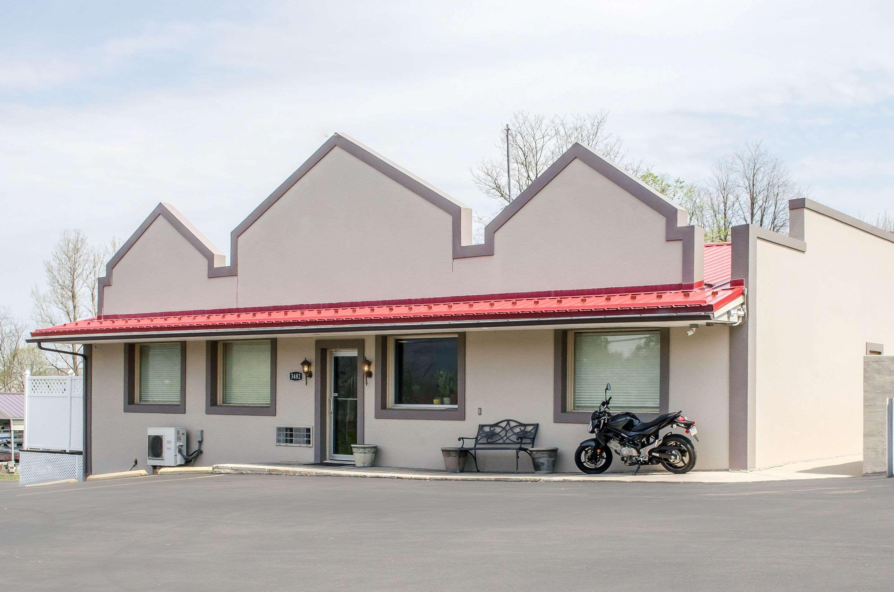 Econo I-99 Lodge