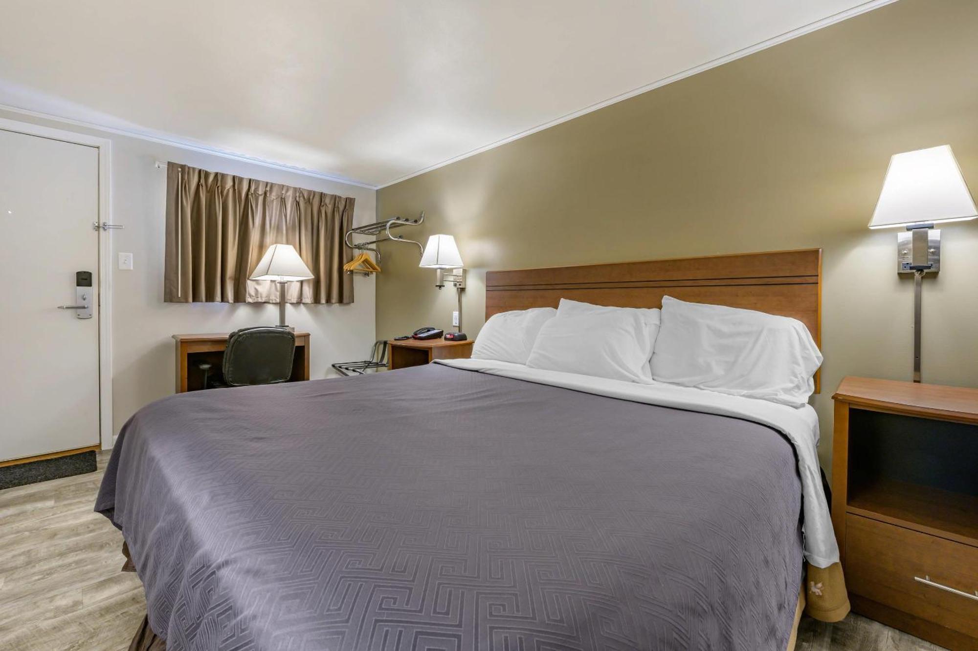 Econo I-99 Lodge Bellefonte