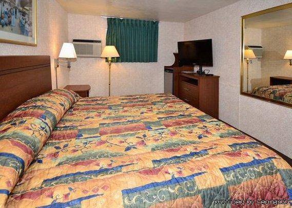 Econo I-99 Lodge