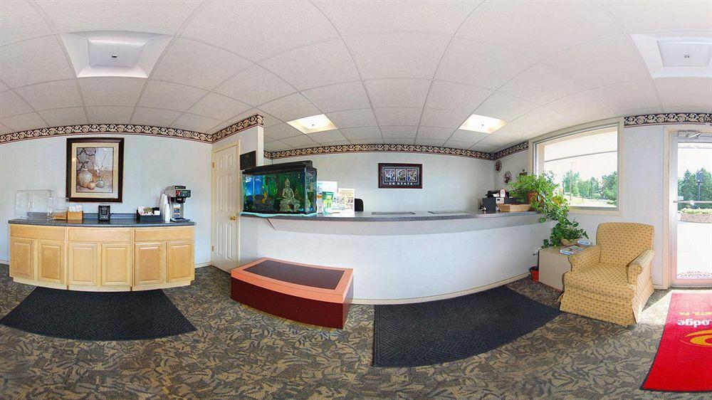 Lodge Econo I-99 *